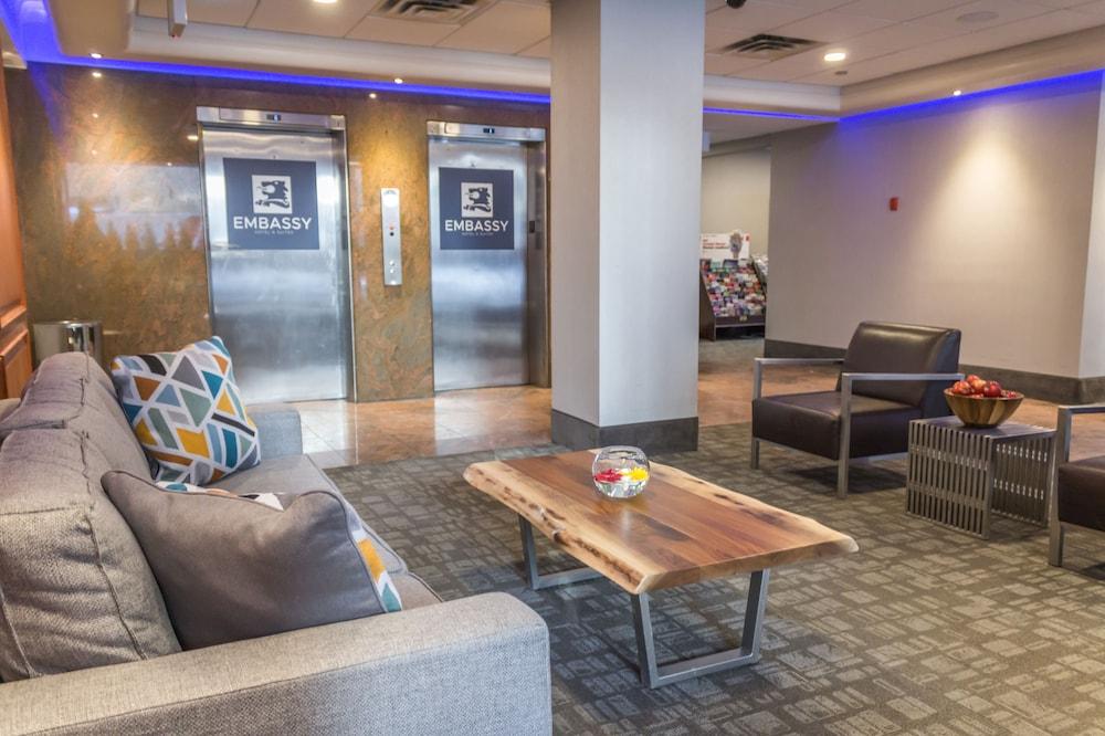 Ottawa Embassy Hotel & Suites Екстериор снимка